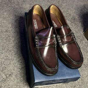 Florsheim men’s shoes size 7 VERY GOOD QUALITY